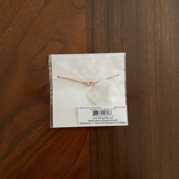 Swavorski Adore Jewelry Organic Circle Bracelet Rose Gold Crystal - Picture 4 of 8